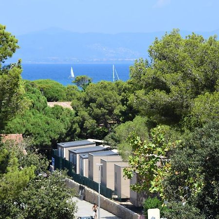 Camping Le Mediterranee 耶尔 外观 照片