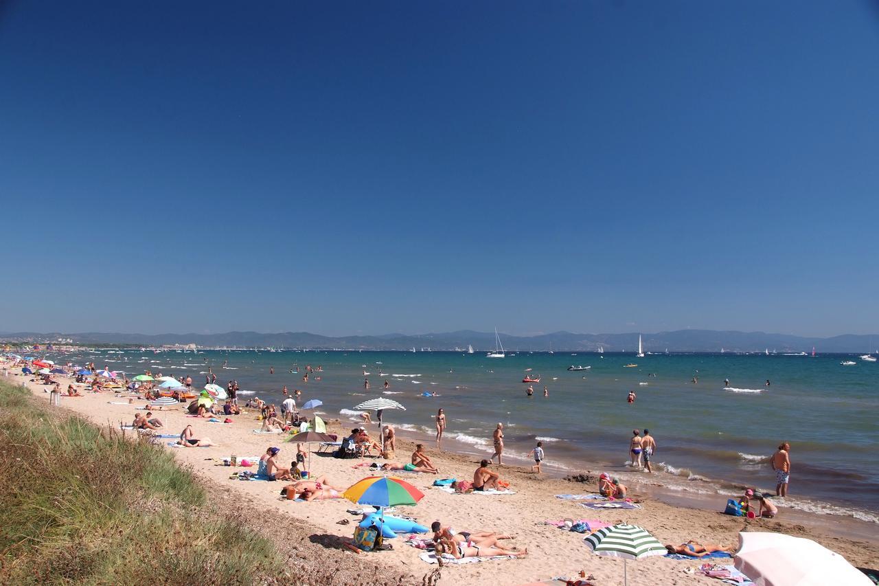 Camping Le Mediterranee 耶尔 外观 照片